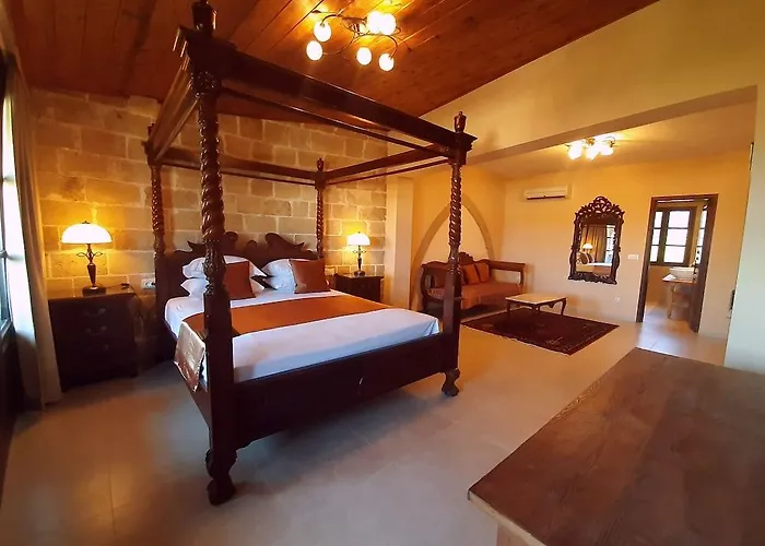 S.nikolis' Historic Boutique Rhodes City