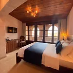 S.nikolis' Historic Boutique Hotel Rhodes City