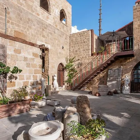 S.nikolis' Historic Boutique 호텔 4*