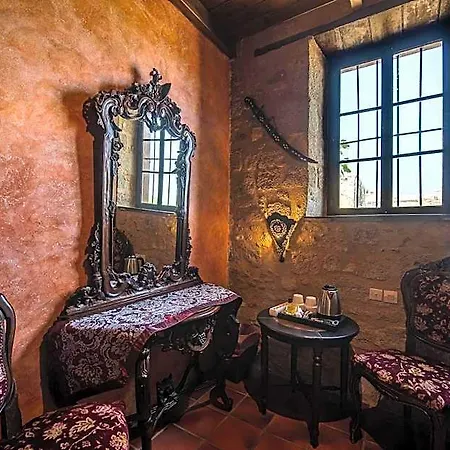 S.nikolis' Historic Boutique Hotel 4*