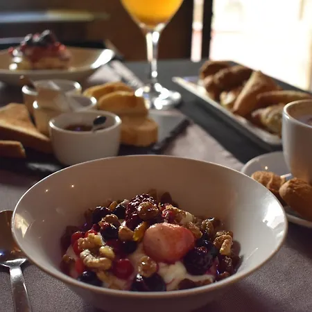 S.nikolis' Historic Boutique מלון 4*