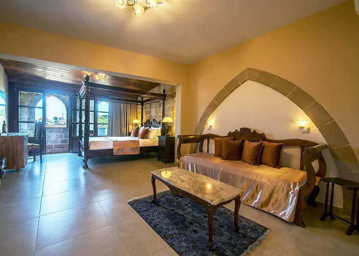 فندق S.nikolis' Historic Boutique 4*