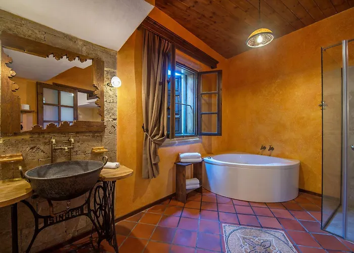 S.nikolis' Historic Boutique Otel