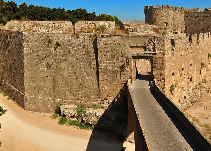 S.nikolis' Historic Boutique Otel 4*